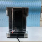 نمای روبرو از اسپرسوساز بلک کوکر مدل BC-001CM با بدنه استیل و پرتافیلتر