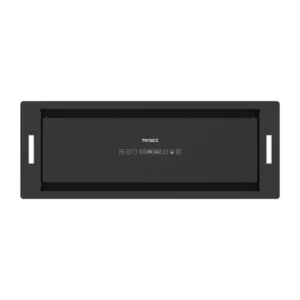 نمای روبرو از هود توکار مشکی تایسز مدل TO-2106 نصب شده در کابینت